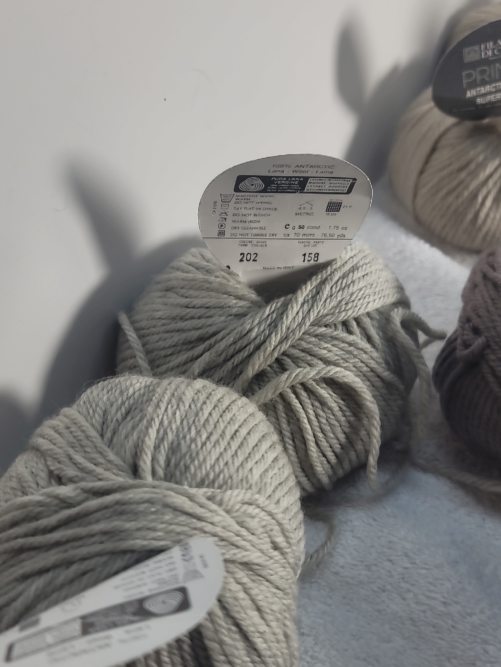 Filatura Di Crosa Yarn Wool Superwash 17 Balls 6 Different Colors - Picture 3 of 7